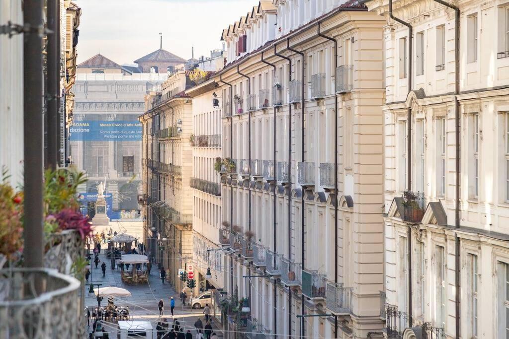 Historical Suite - Pieno Centro - Porta Nuova- Piazza Castello Torino Eksteriør billede